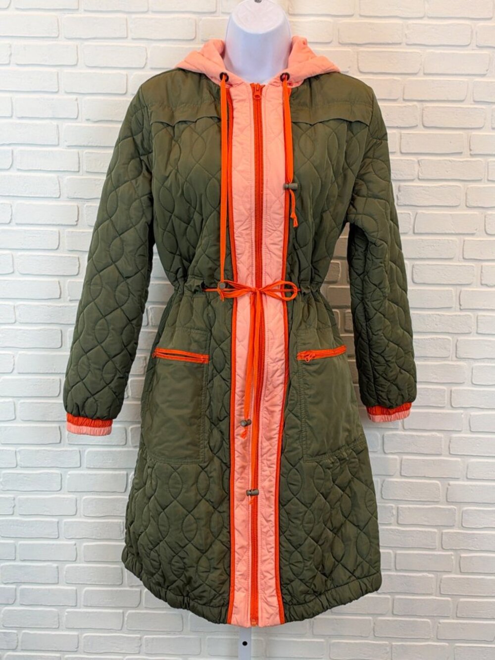 Veveret Quilted Parka Hooded Drawstring Waist Olive Green Pink S